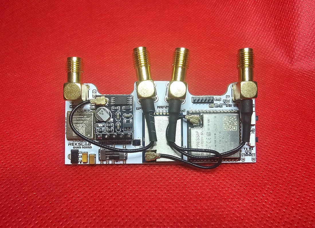 QUAD Multi-Tool Board for Flipper Zero - ESP32 WiFi, CC1101, NRF24, GP ...